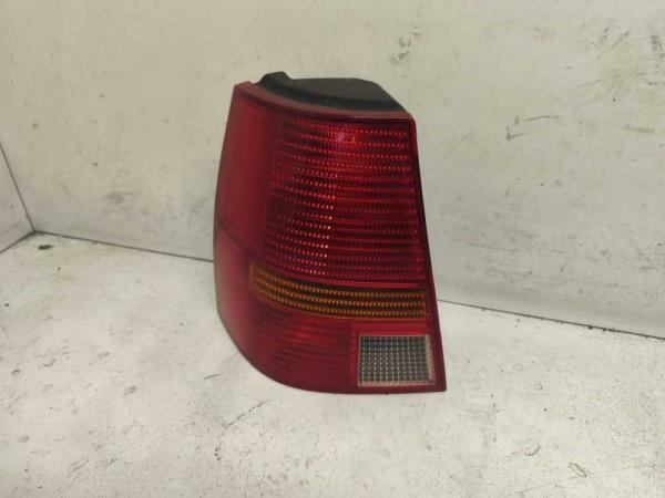 FEU ARRIERE GAUCHE VW  - Vue 1